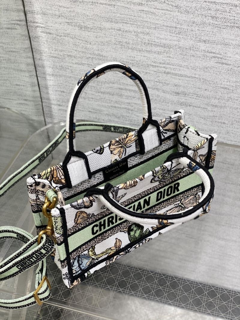 Christian Dior Shopping Bags